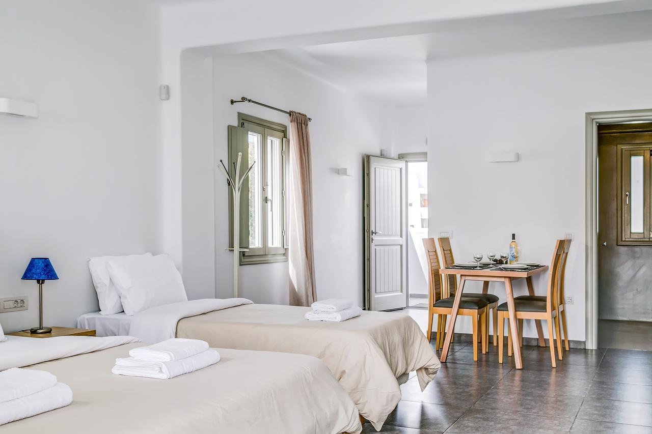Santorini Blue Senses Villas Mesaria Eksteriør bilde