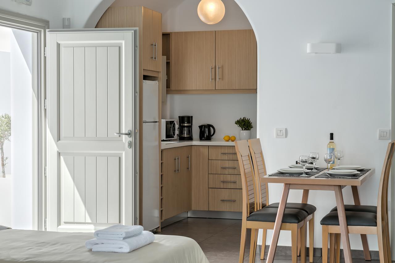 Santorini Blue Senses Villas Mesaria Eksteriør bilde